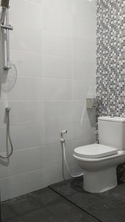Sleeprest - Plamo Garden Hotel Batam Luaran gambar