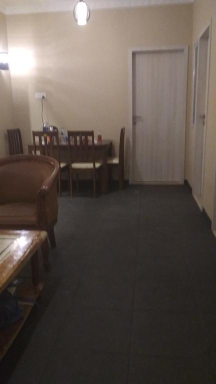 Sleeprest - Plamo Garden Hotel Batam Luaran gambar